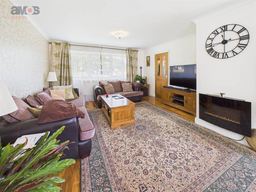 Property photo 2 of 22 4150074