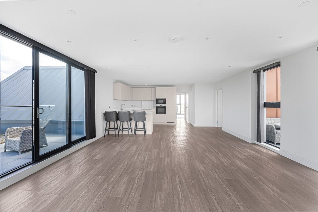 Additional image 7 of 3 bed penthouse for saleRest Bay, Porthcawl CF36