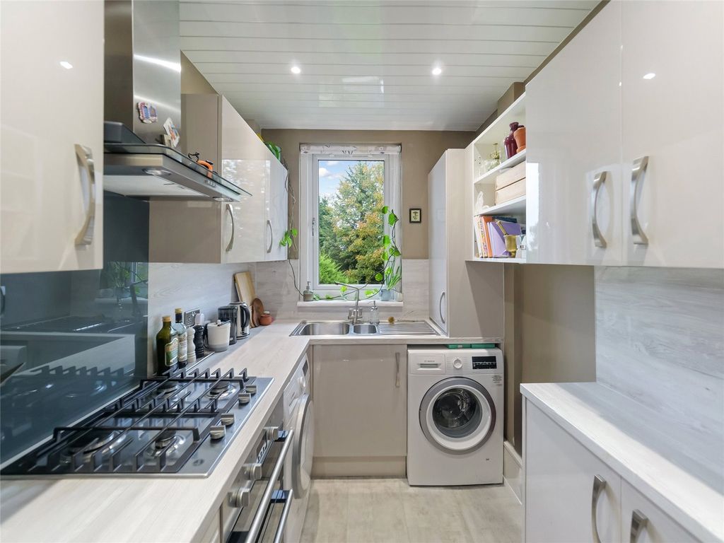 Property photo 3 of 21 Picture No. 08