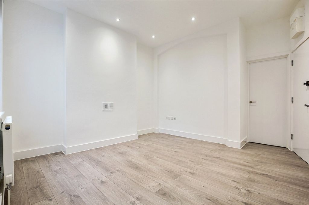 Property photo 3 of 12 Living Room