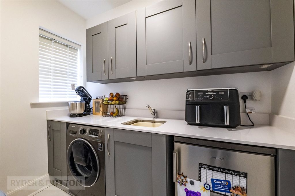 Property photo 2 of 31 Utility Room