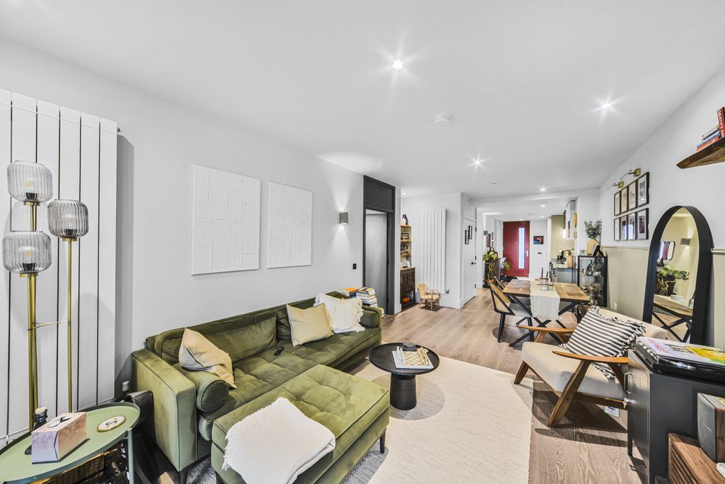 Property photo 3 of 15 Picture No. 11