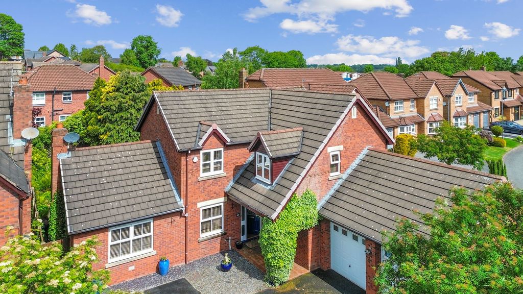Property photo 1 of 53