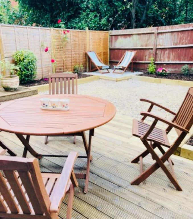 Property photo 2 of 15 8 Fircroft Garden.Png