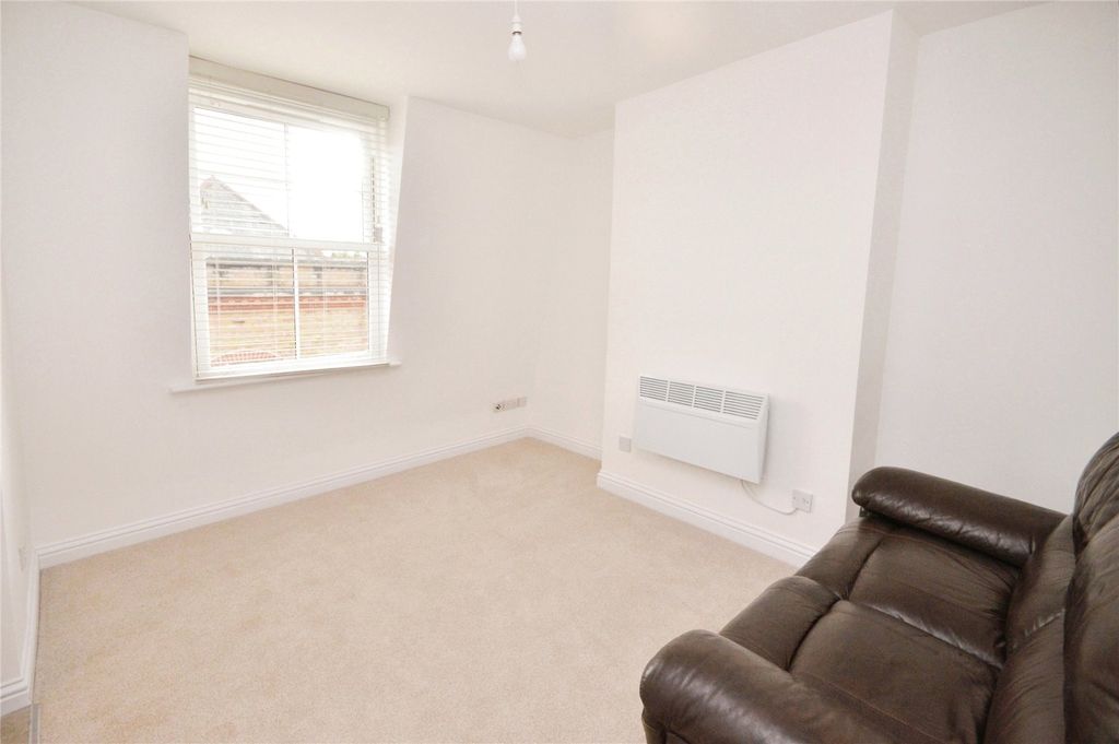 Property photo 3 of 7 Picture No. 04