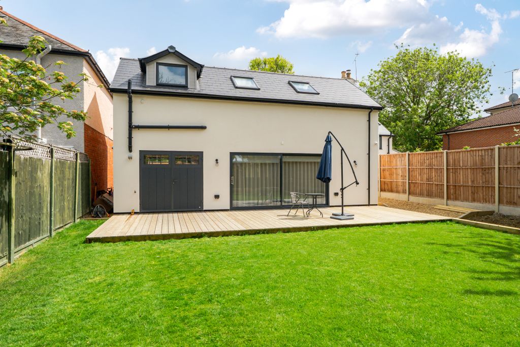 Property photo 2 of 16