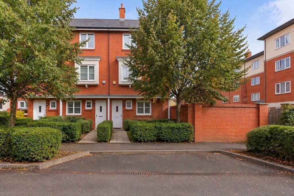Property photo 1 of 16 Picture No. 24