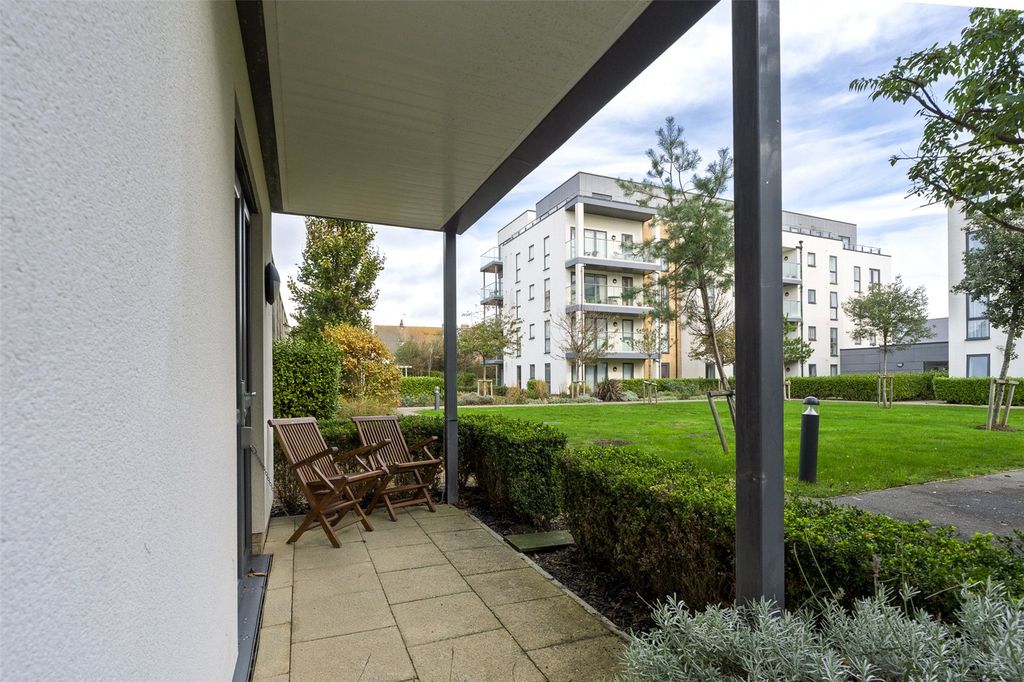 Property photo 2 of 17 Picture No. 04