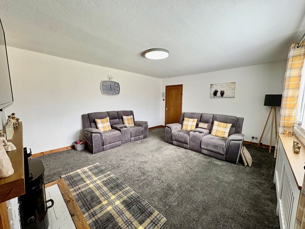 Property photo 2 of 13 Not Specified