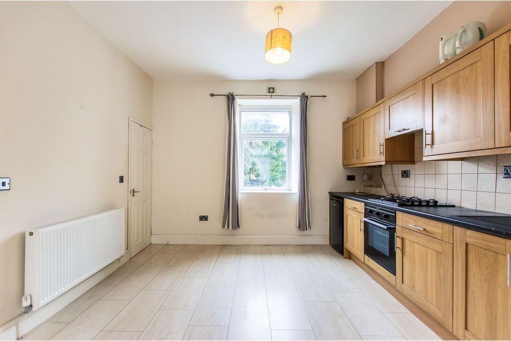 Property photo 3 of 9 Image