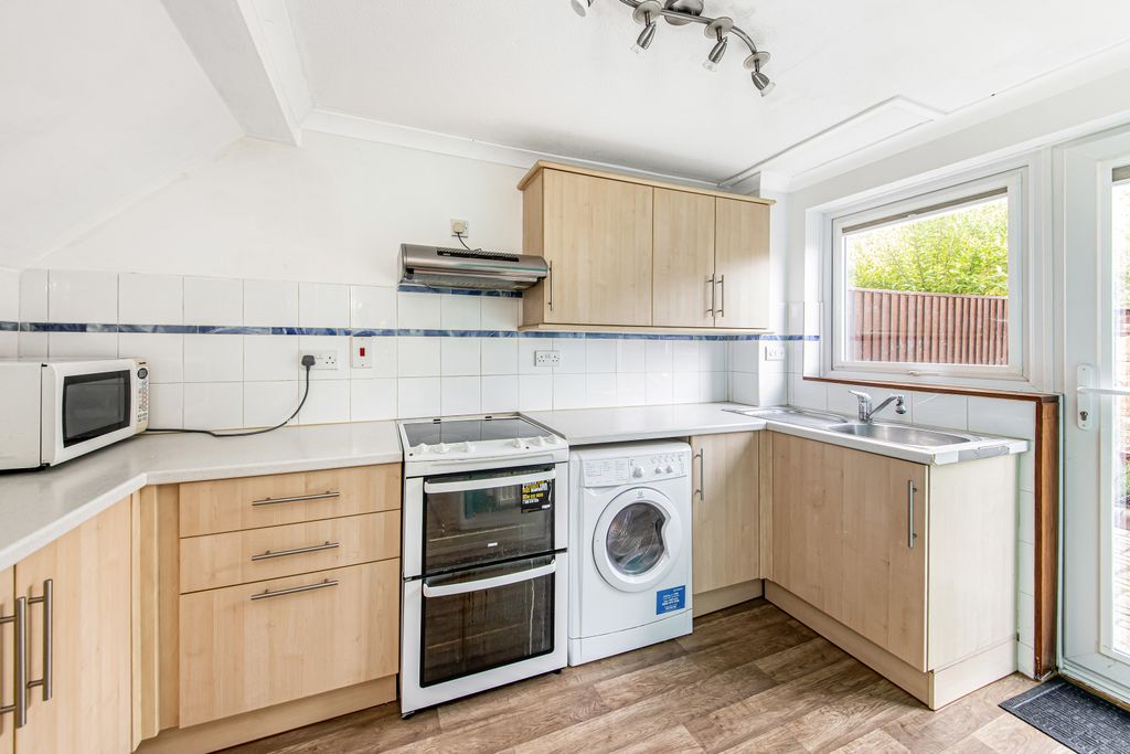 Property photo 3 of 17