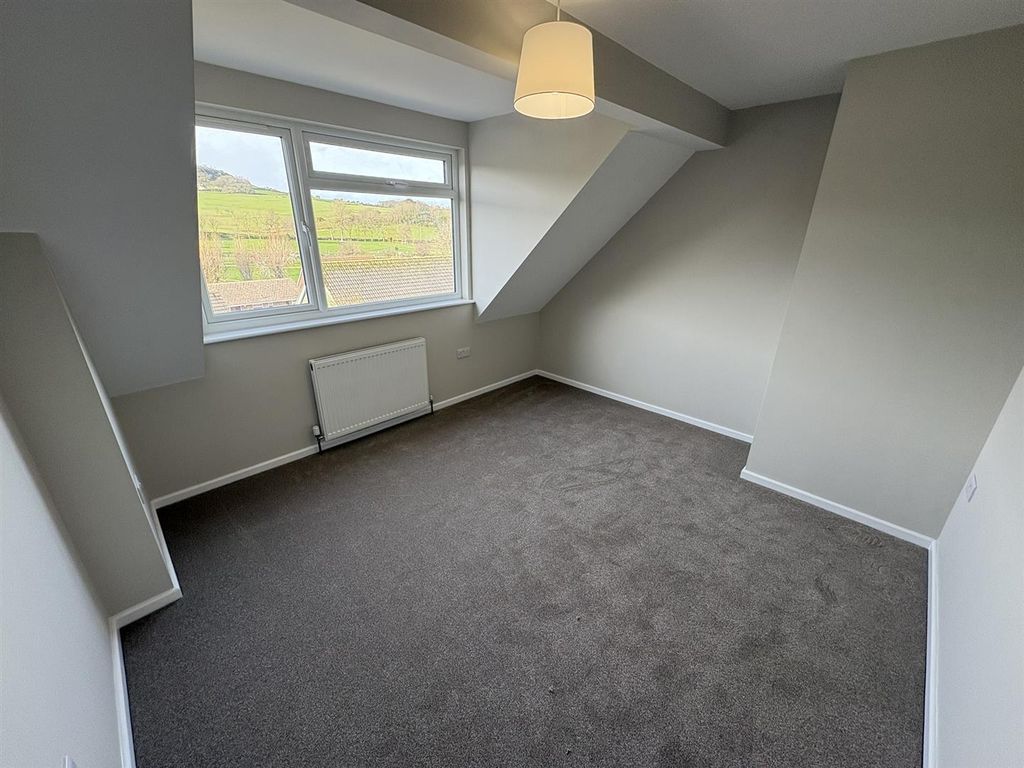 Additional image 14 of 3 bed property to rentSt. Johns Road, Wroxall, Ventnor PO38