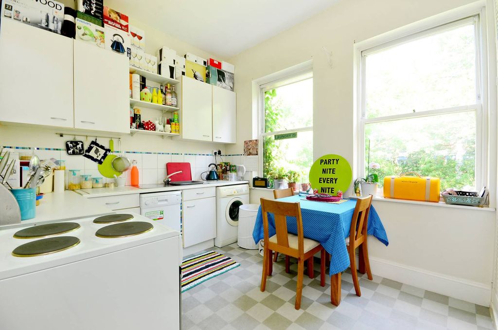 Property photo 1 of 5