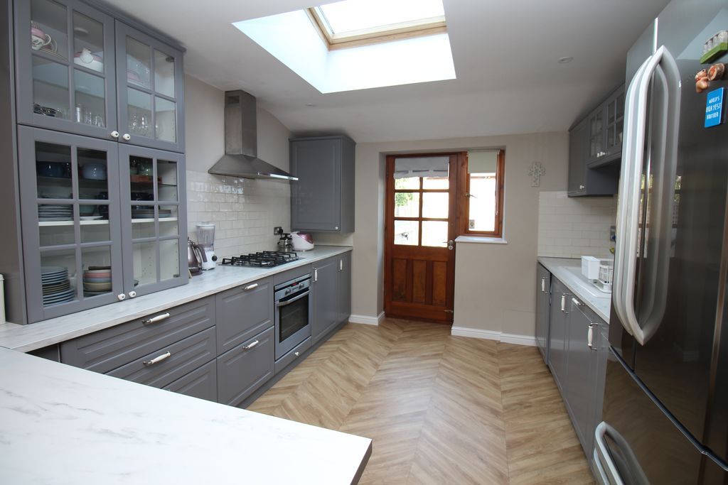 Property photo 2 of 17 Photo 12