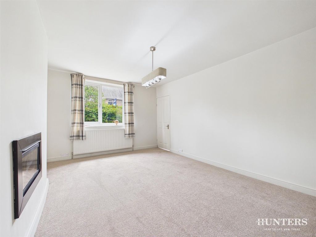 Property photo 2 of 18 8c8F957962c247Caad433d9182Efbec8_100_Cam05287G0-Pr