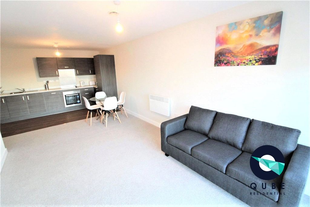 Property photo 3 of 16 Picture No. 22