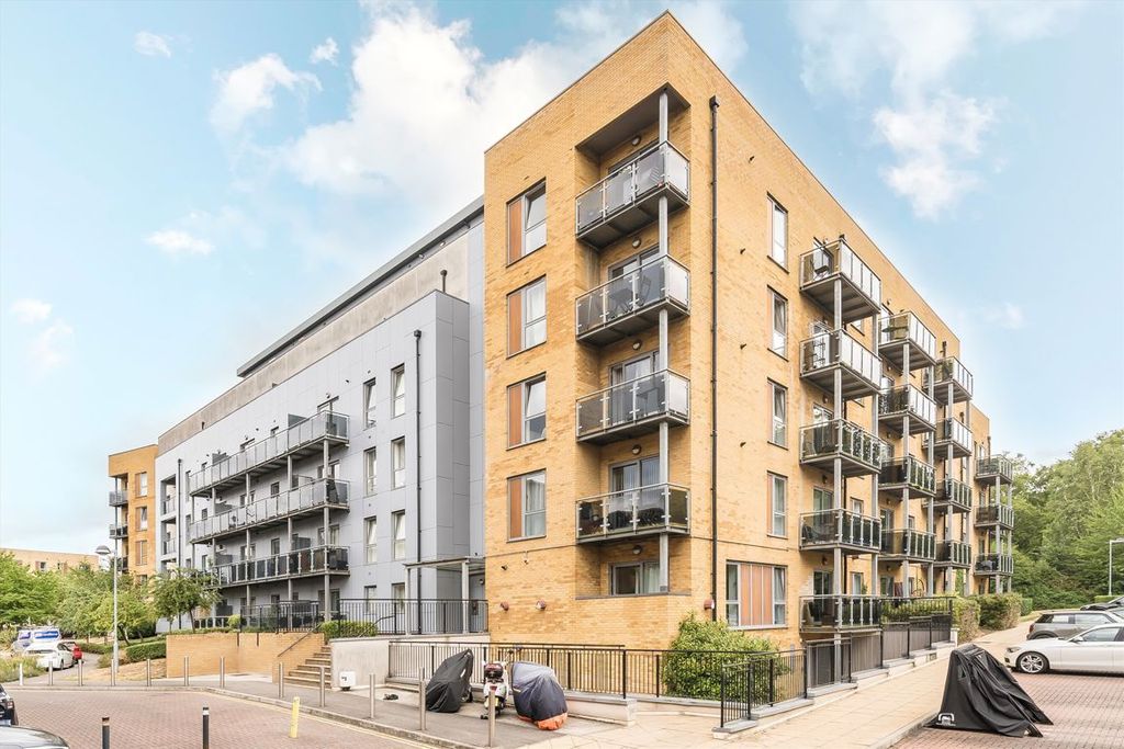 Property photo 1 of 6