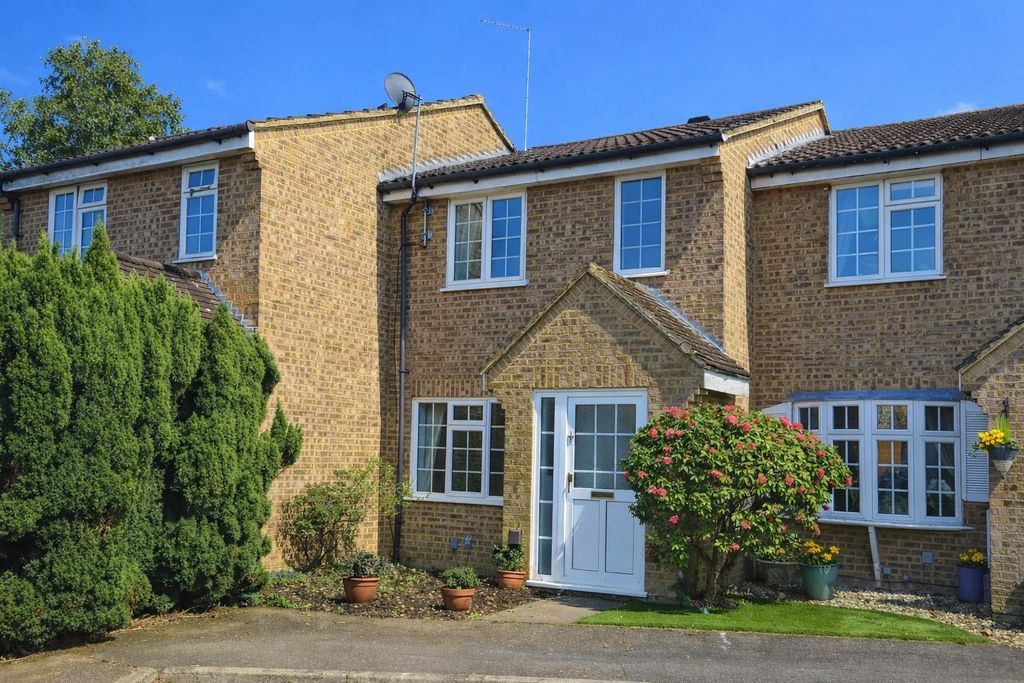 Property photo 1 of 14 Front