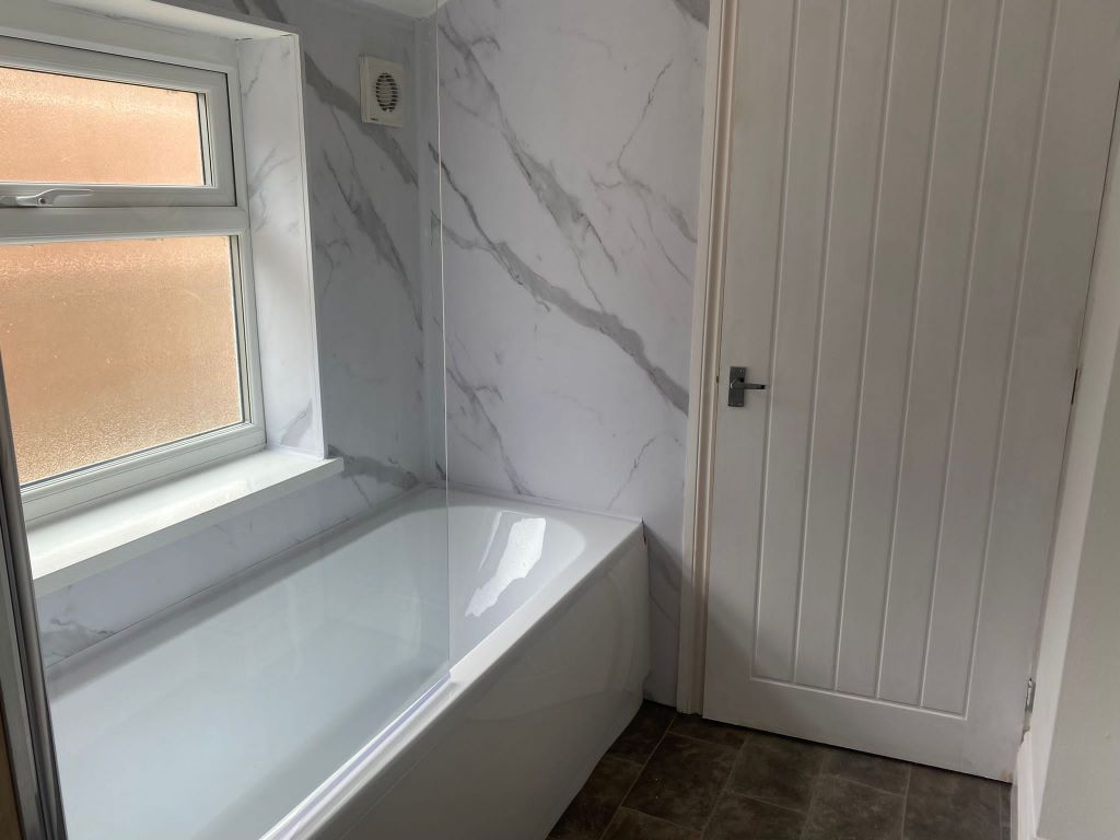 Property photo 2 of 8 Image