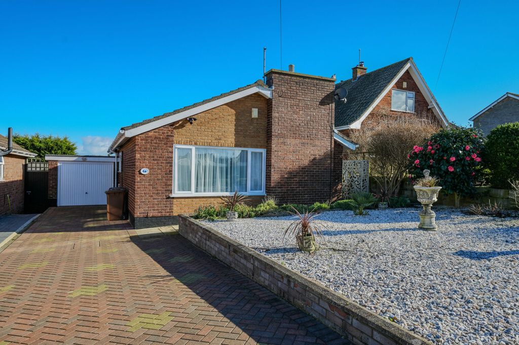 Property photo 1 of 26