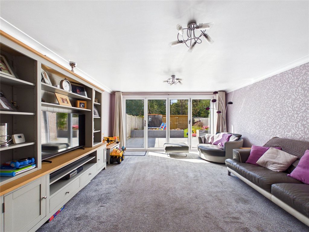 Property photo 2 of 10 Picture No. 14