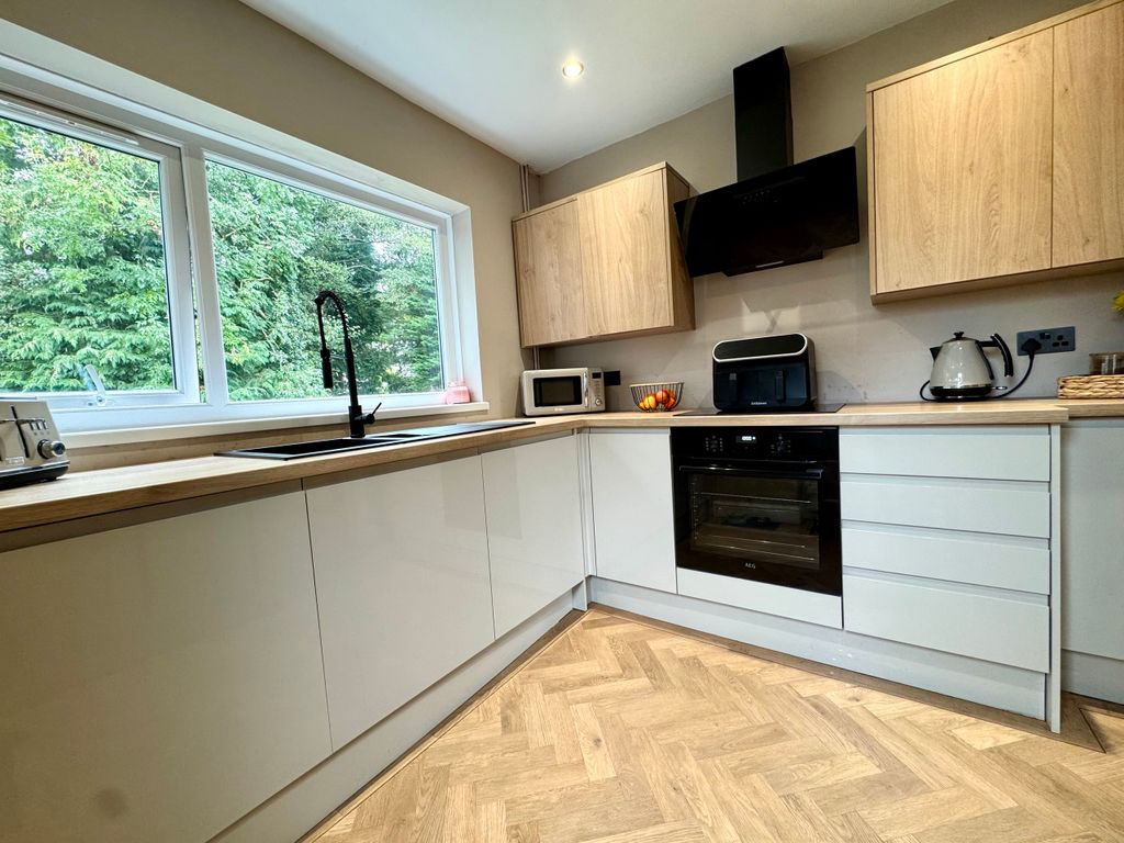 Property photo 3 of 27 Img_8515.Jpeg