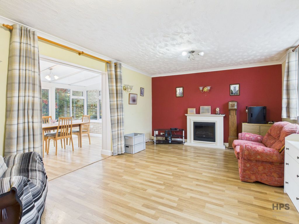 Property photo 2 of 36