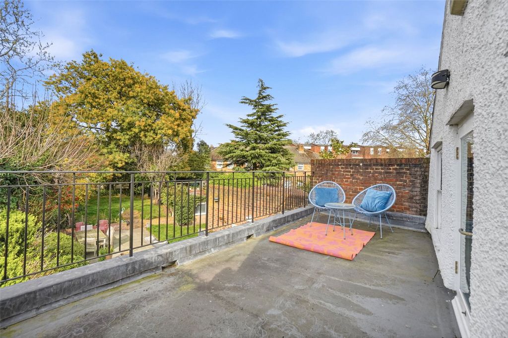Additional image 14 of 5 bed semi-detached house for saleThames Street, Hampton TW12