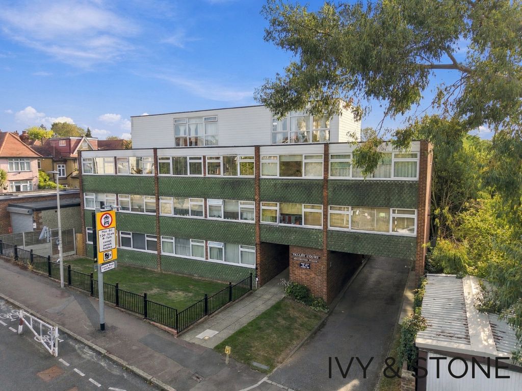 Property photo 1 of 19 5391760
