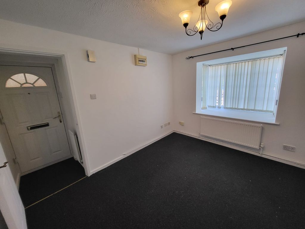 Property photo 2 of 12 Gallery