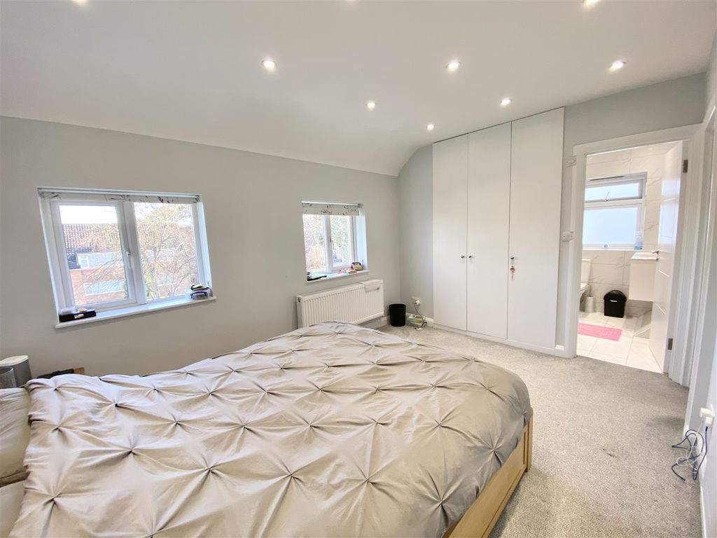 Property photo 2 of 16 Img_E2957.Jpg