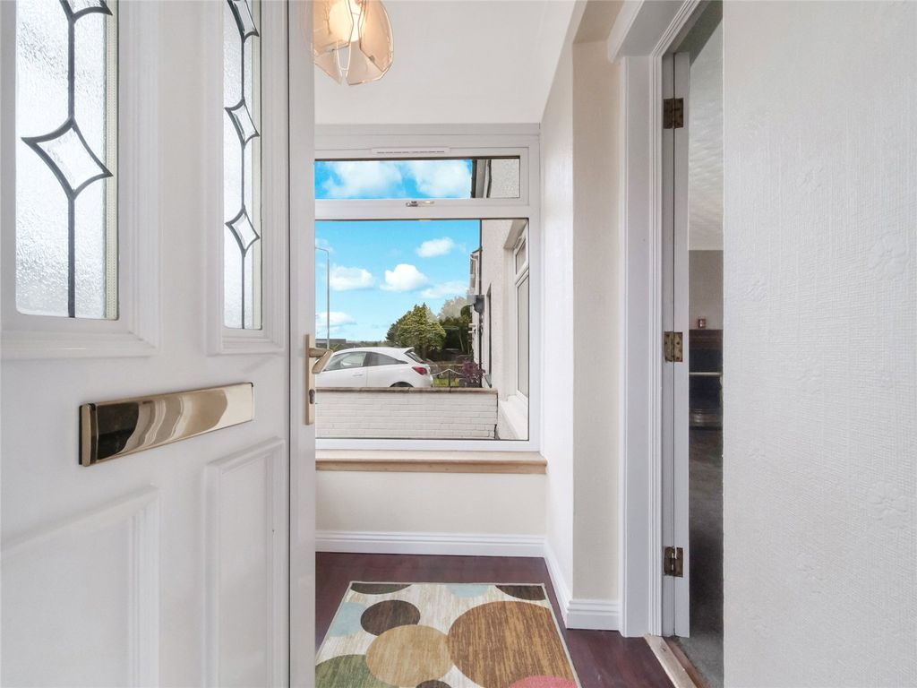 Property photo 2 of 17 Picture No. 05