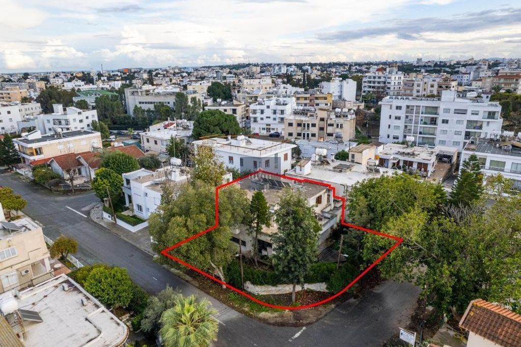 Property photo 1 of 5