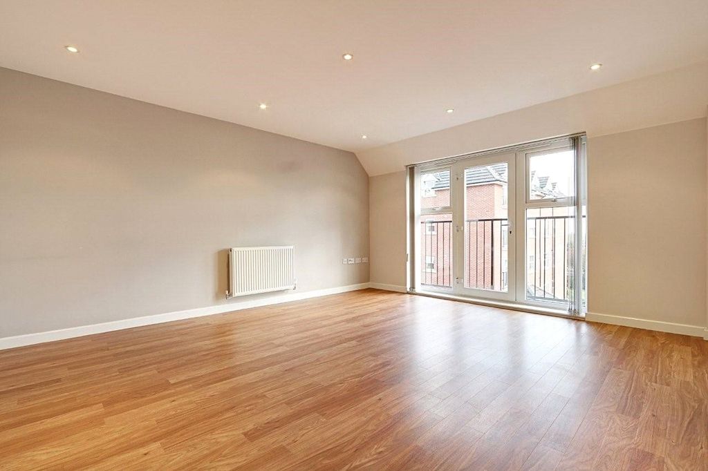 Property photo 2 of 10 Picture No. 02