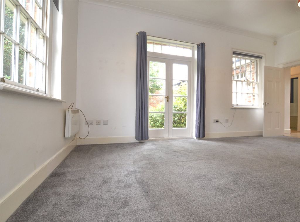 Property photo 3 of 15 Picture No. 44