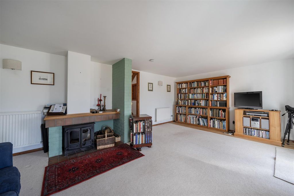 Property photo 3 of 21 1429440-3-69c42A8ee104d.Jpg