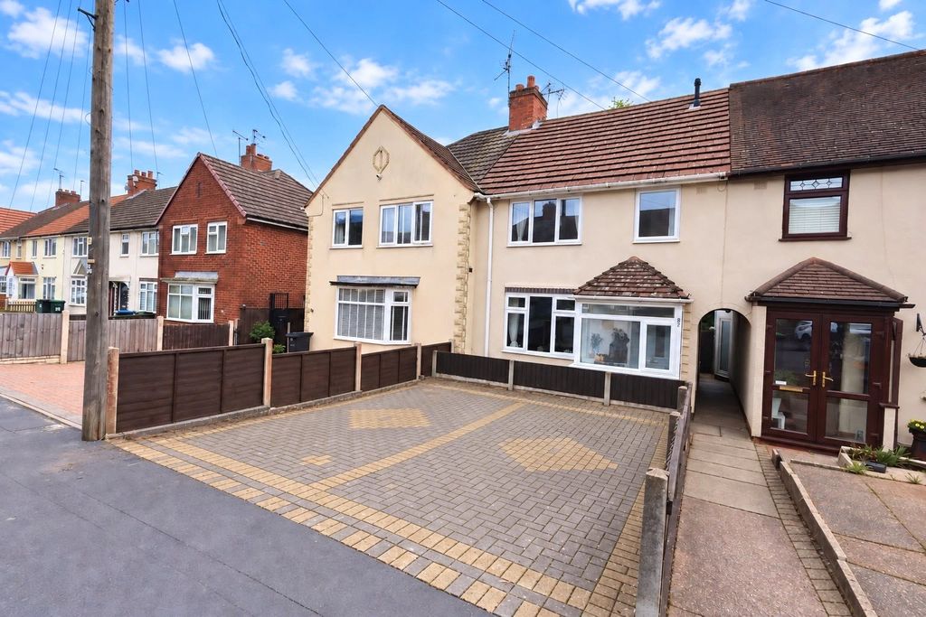 Property photo 1 of 22 Picture No. 04