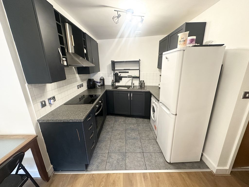 Property photo 2 of 15 Photo 1