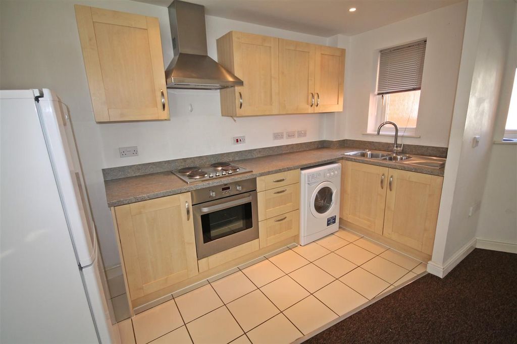 Property photo 2 of 7
