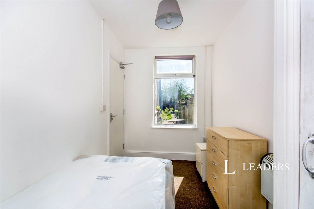 Property photo 2 of 5 Picture No. 02