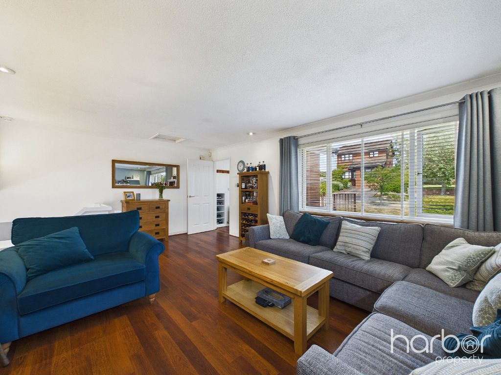 Property photo 3 of 24 5319964