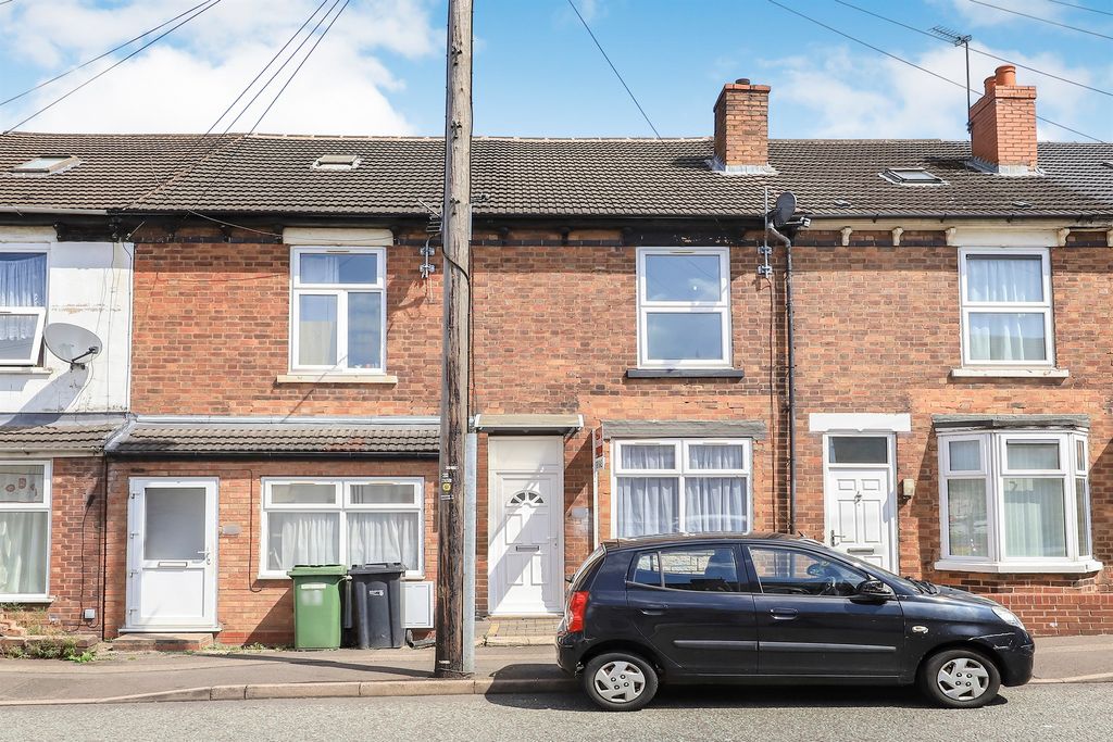 Property photo 1 of 15