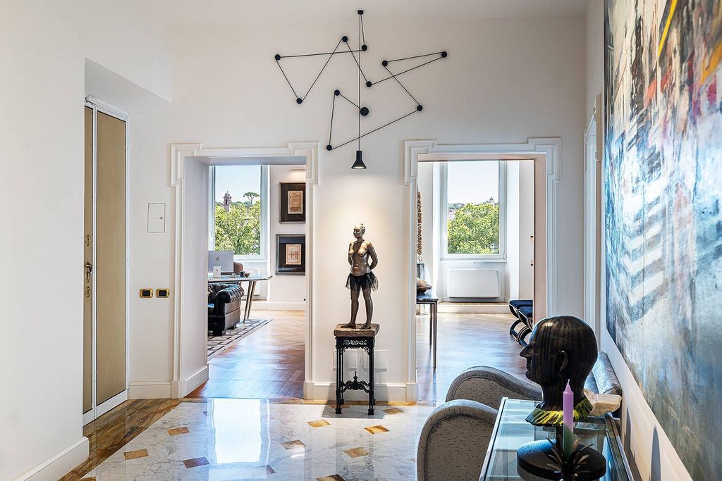 Property photo 1 of 33