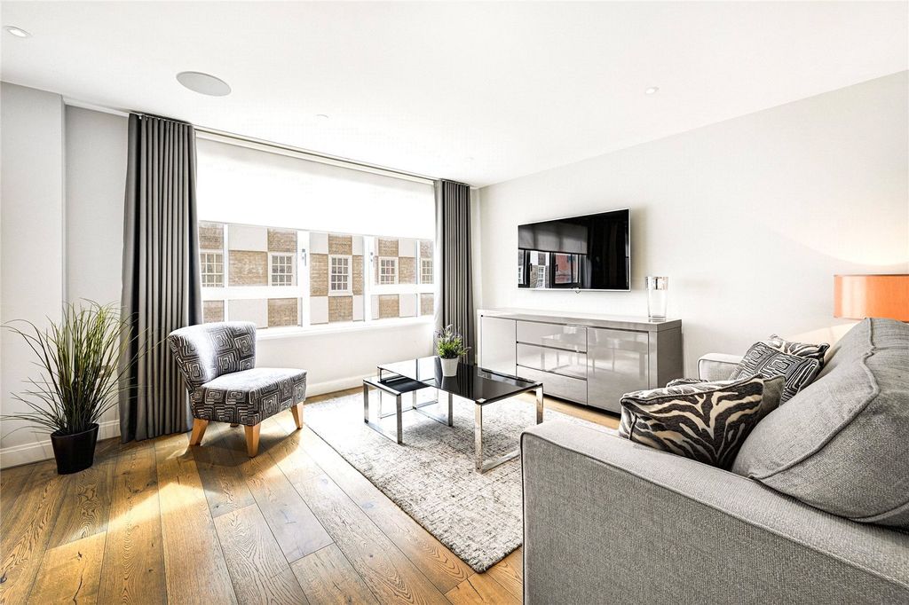 Property photo 2 of 11 Reception Room