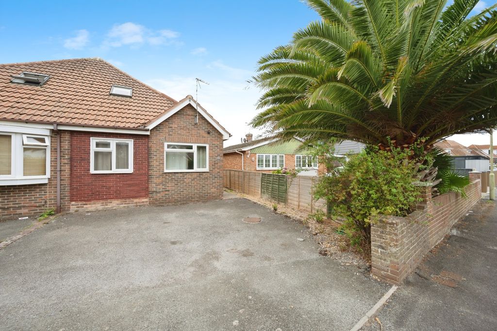 Property photo 1 of 17 Photo