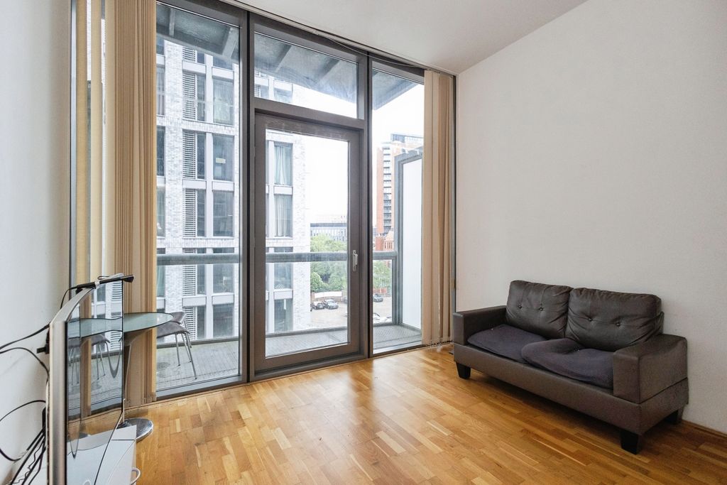 Property photo 2 of 15 Pbox-Img.Jpg