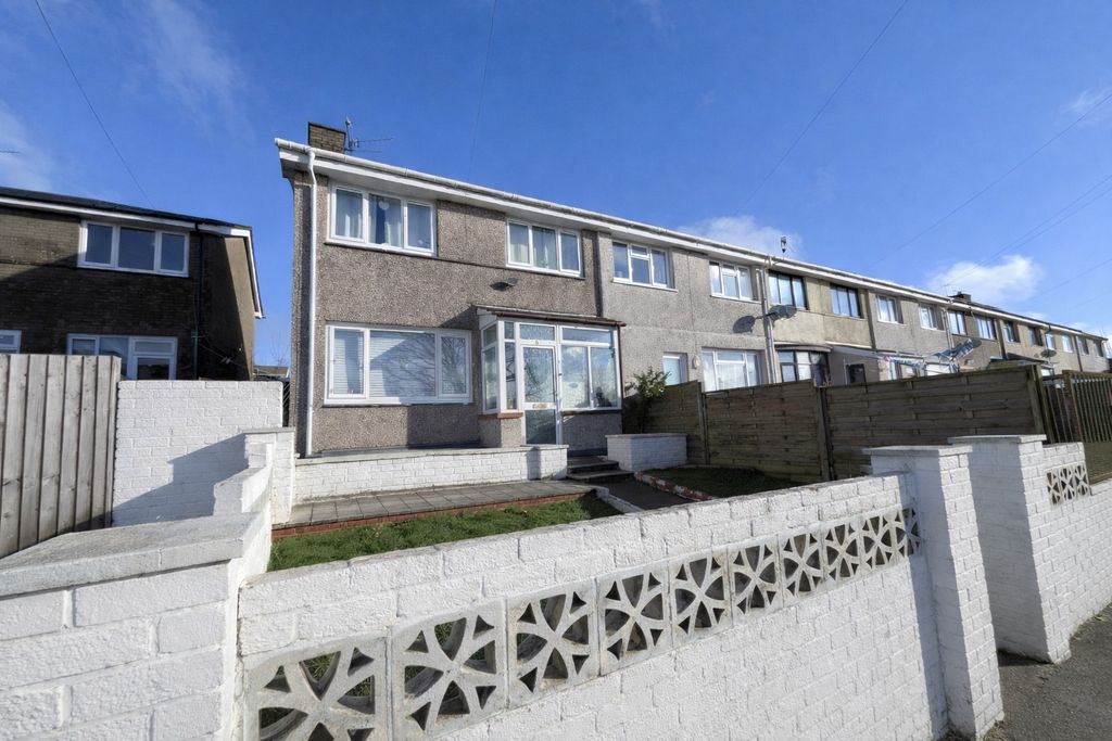 Property photo 2 of 2