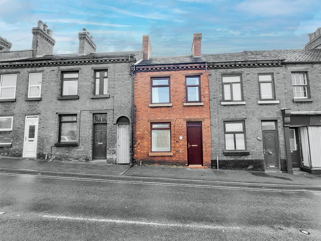 Property photo 1 of 15 Front