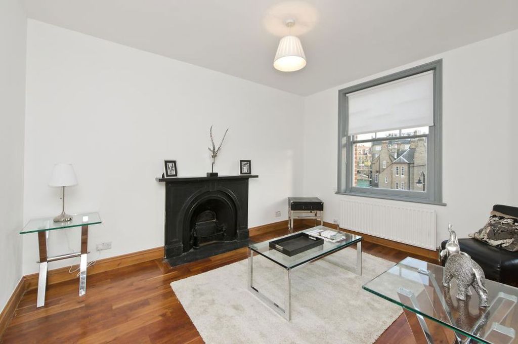 Property photo 2 of 6