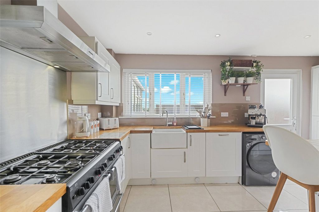 Property photo 3 of 20 Picture No. 03